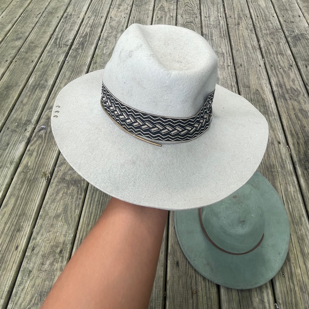 Fun hats - Picture 4 of 8